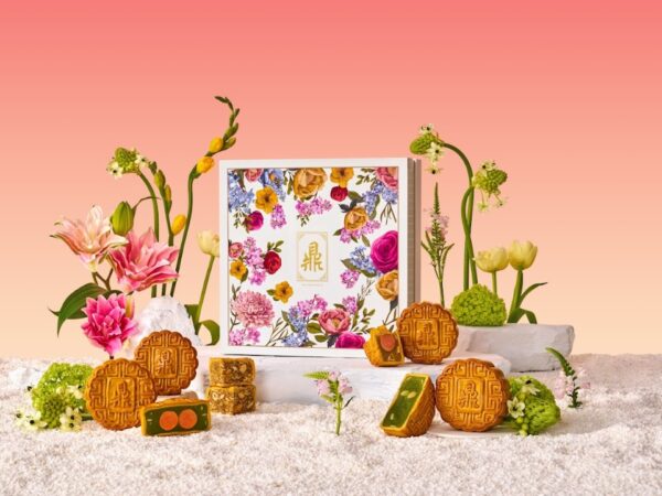 Traditional Mixed Nuts - Image 2