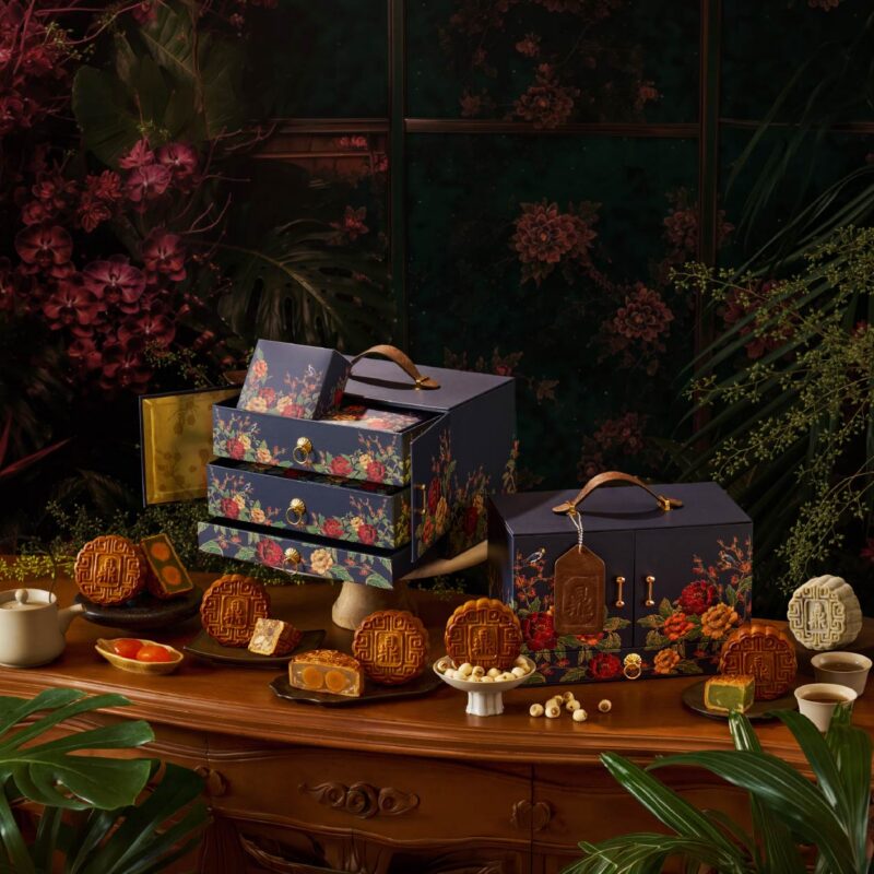 Build Your Own Mooncake Bundle – Extra 20% OFF 2+ Boxes — 2